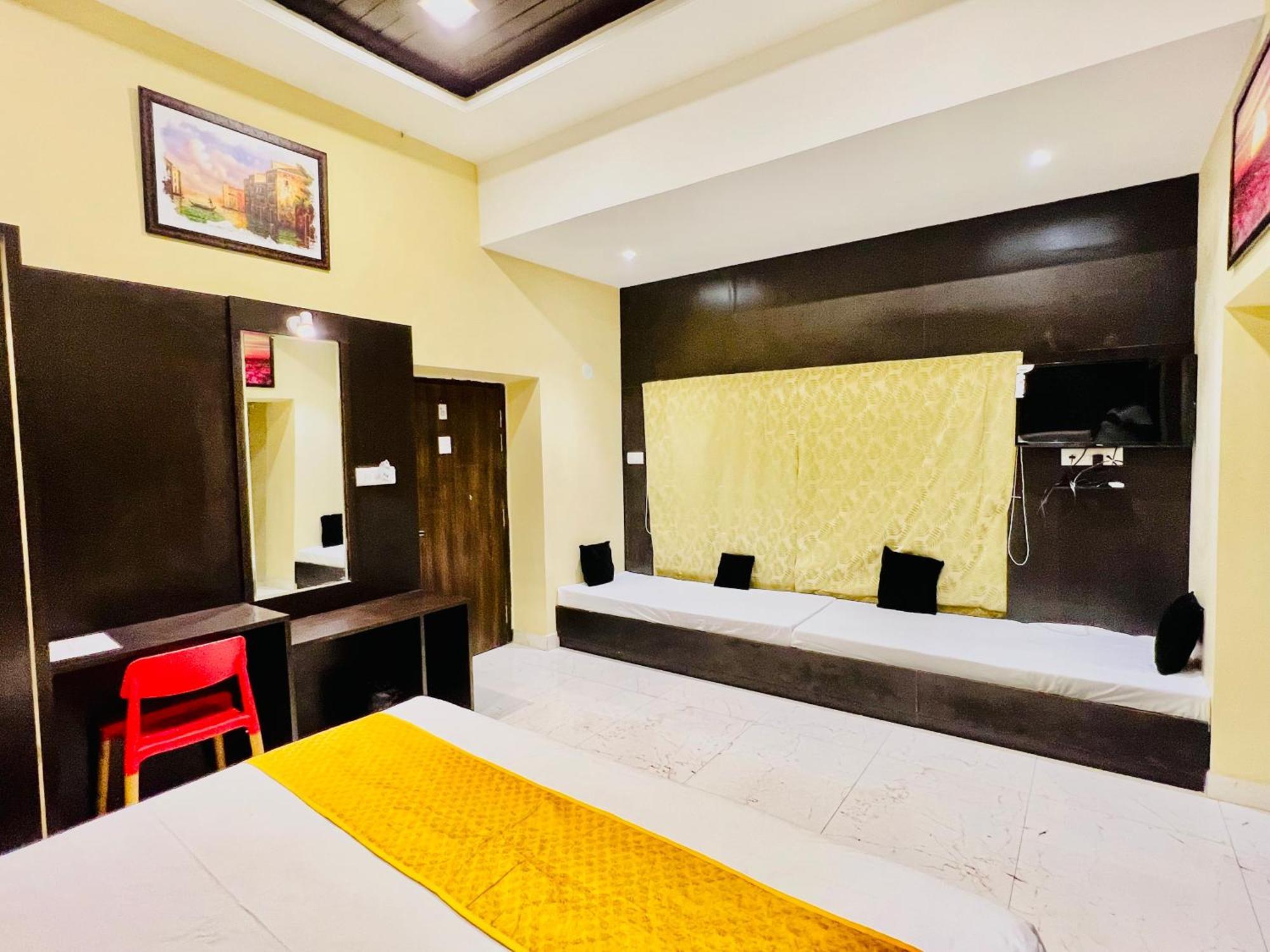 Hotel Grand Bhagwat, אודייפור מראה חיצוני תמונה