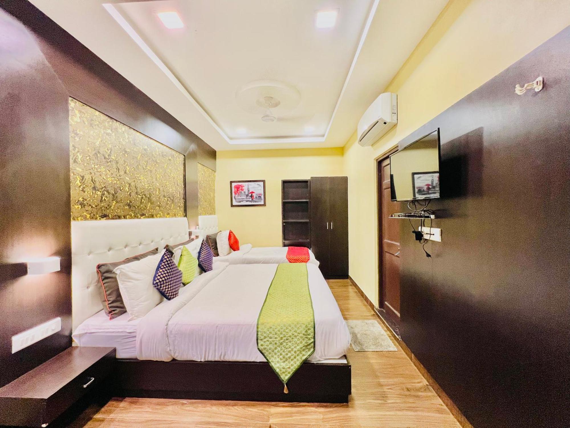 Hotel Grand Bhagwat, אודייפור מראה חיצוני תמונה